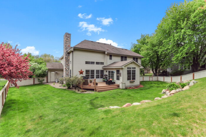 8777 Cottonwood Lane Eden Prairie