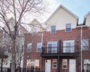 527 Snelling Avenue South #9 St Paul rowhome in Highland park